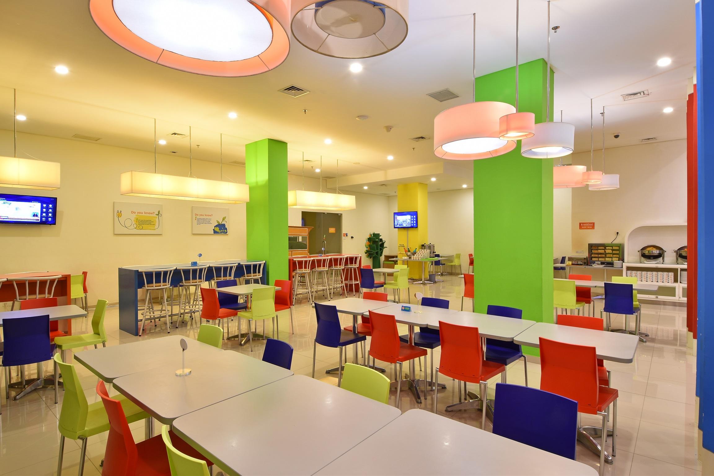 Pop! Hotel Kelapa Gading Jakarta Buitenkant foto