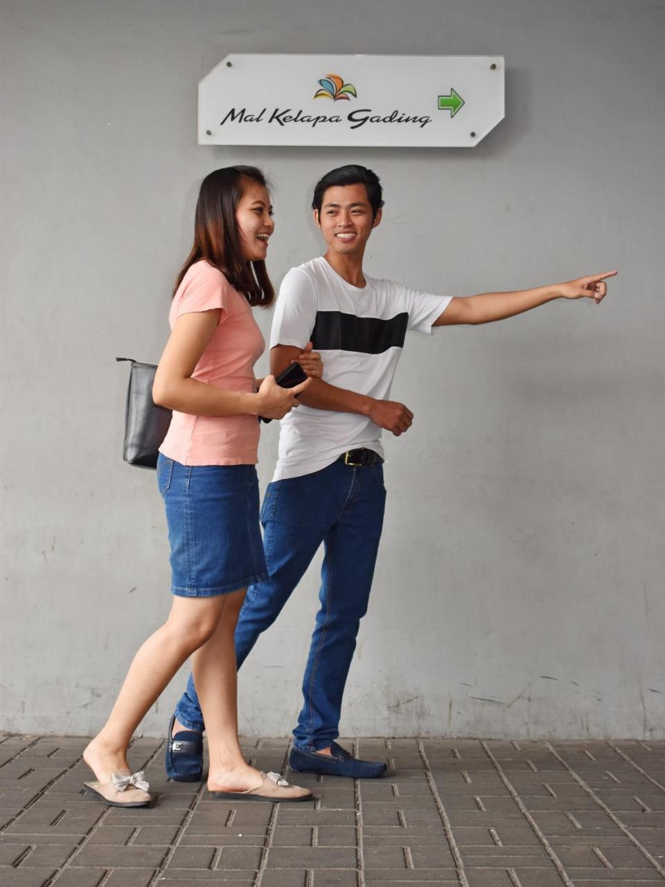 Pop! Hotel Kelapa Gading Jakarta Buitenkant foto