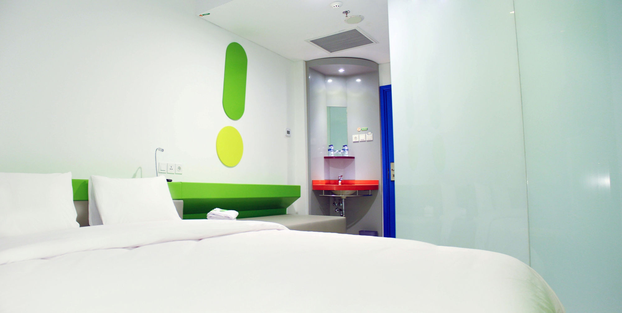 Pop! Hotel Kelapa Gading Jakarta Buitenkant foto