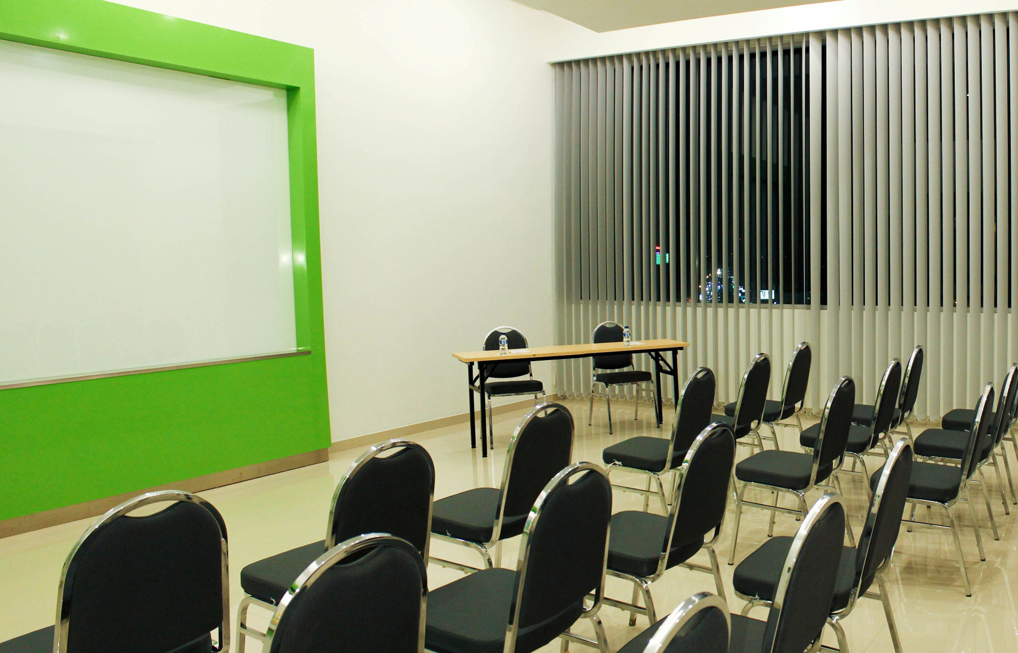 Pop! Hotel Kelapa Gading Jakarta Buitenkant foto